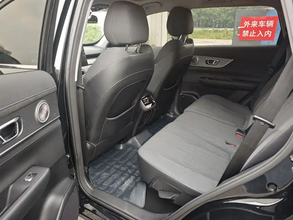 Chery Tiggo 8 PLUS 2025 — фото 11