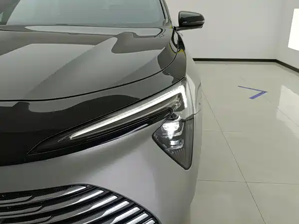 Buick LaCrosse 2025