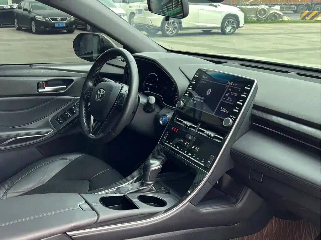 Toyota Avalon 2019 — фото 12