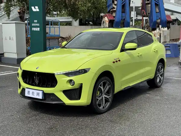 Maserati Levante 2021
