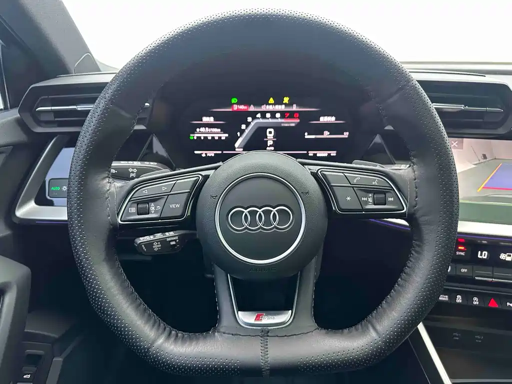 Audi A3 2023 — фото 16
