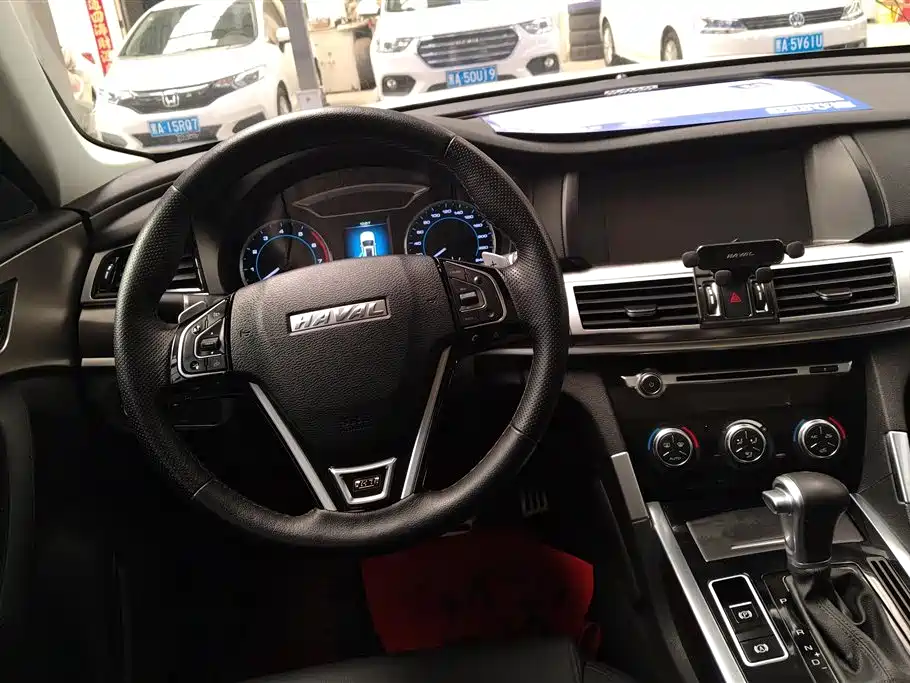 Haval H7 2017 — фото 15