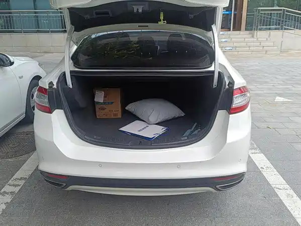 Ford Mondeo 2015