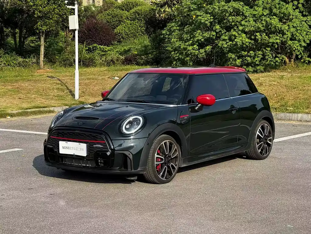 MINI JCW 2022