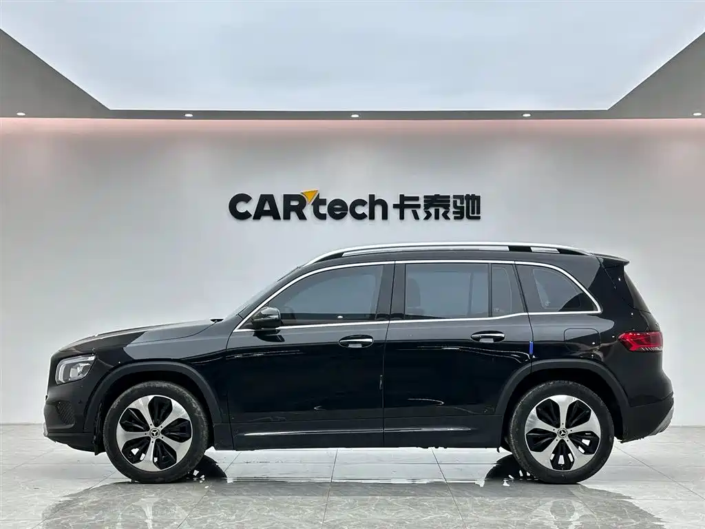 Mercedes-Benz GLB 2022 — фото 2