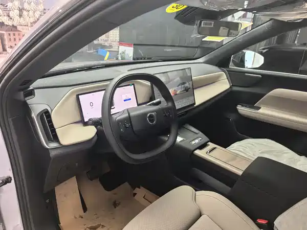 Volvo XC70 Plug-In Hybrid 2026