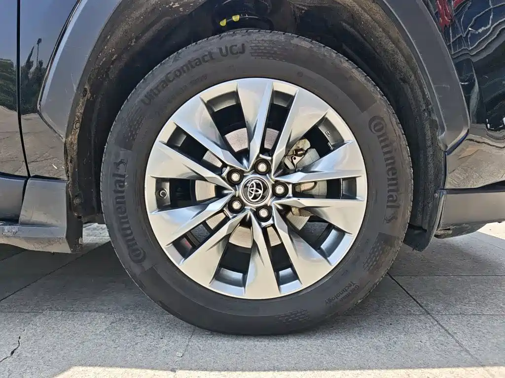 Toyota Wildlander 2020 — фото 19