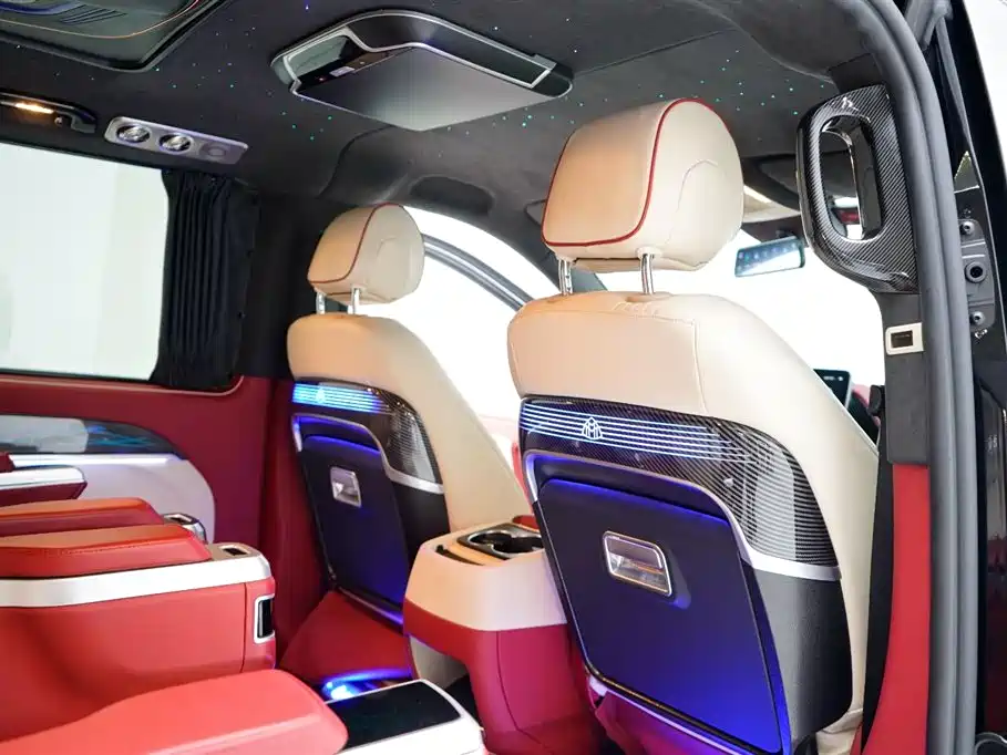 Mercedes-Benz Vito 2022 — фото 17