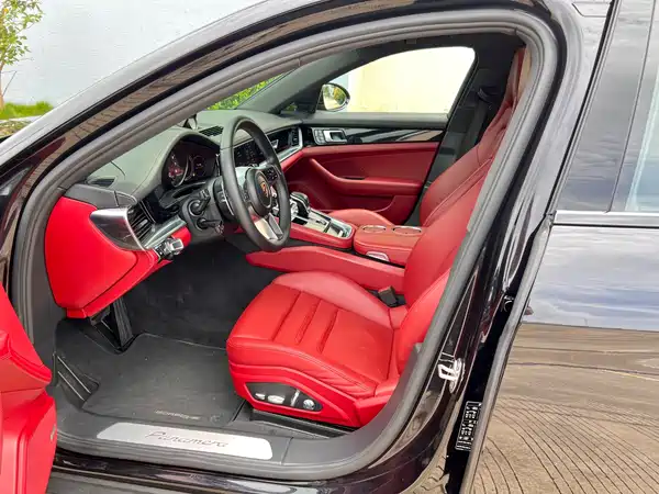 Porsche Panamera 2018