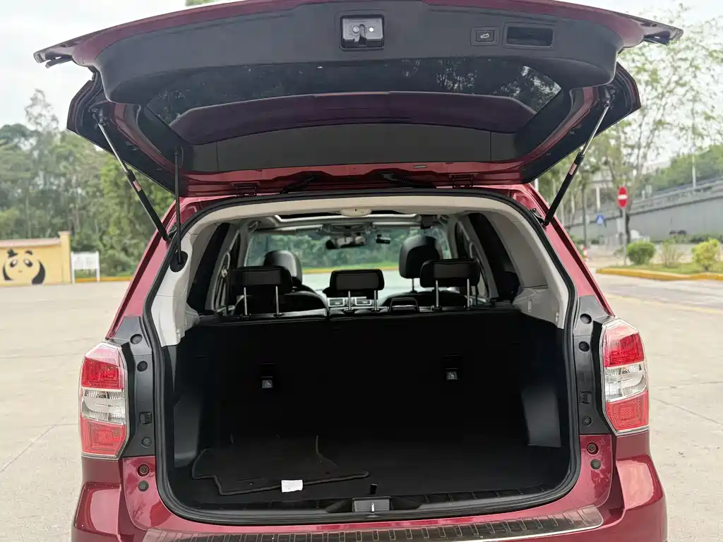 Subaru Forester 2016 — фото 11