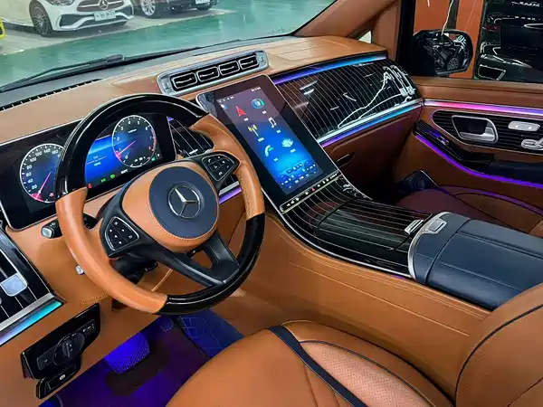 Mercedes-Benz Vito 2023