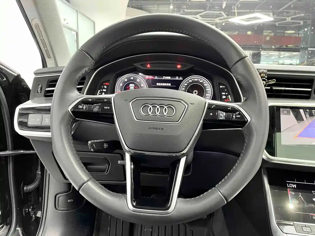 Audi A6L 2020 — фото 17