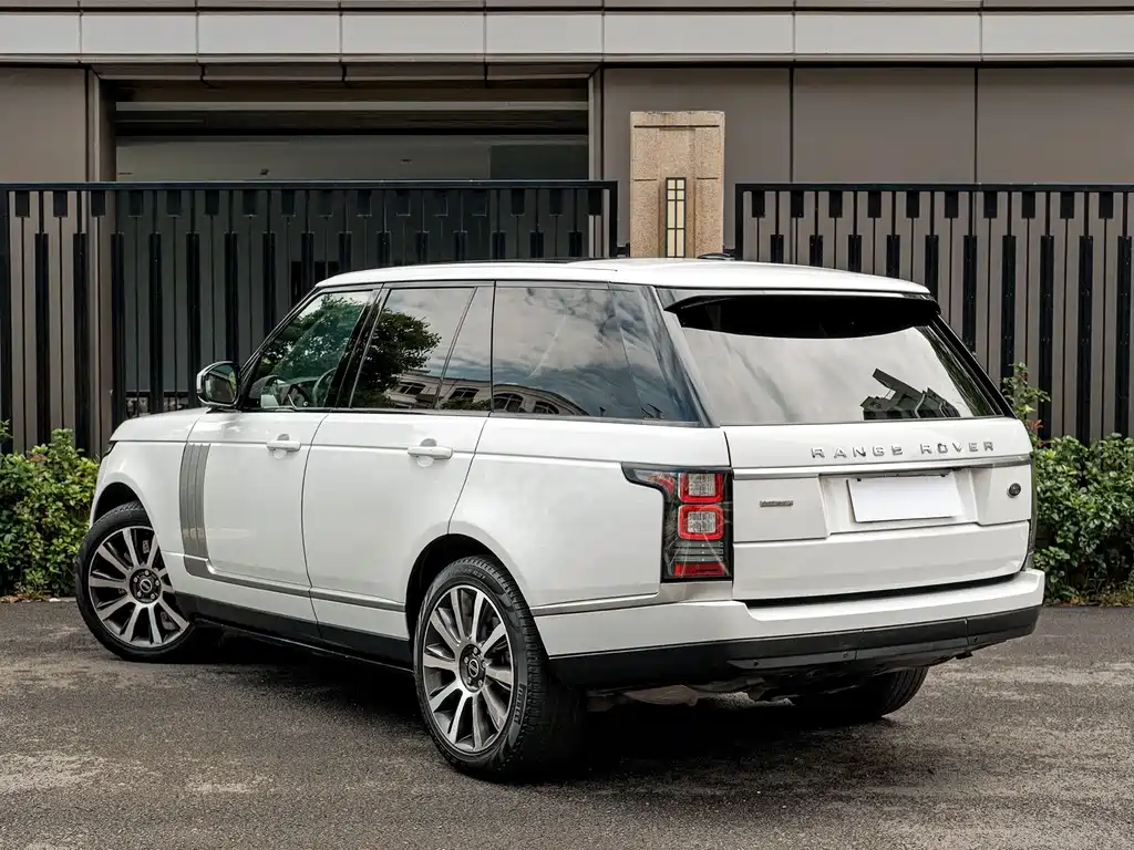 Land Rover Range Rover 2015 — фото 4