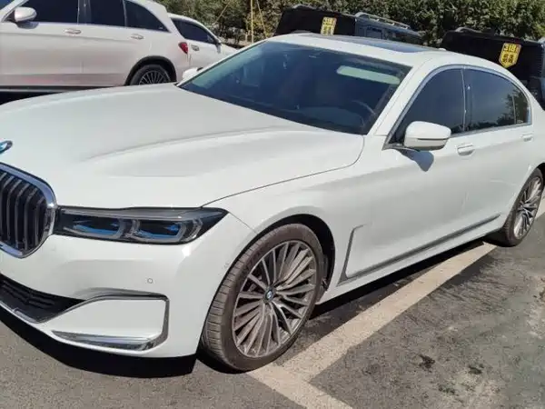 BMW 7 Series 2021
