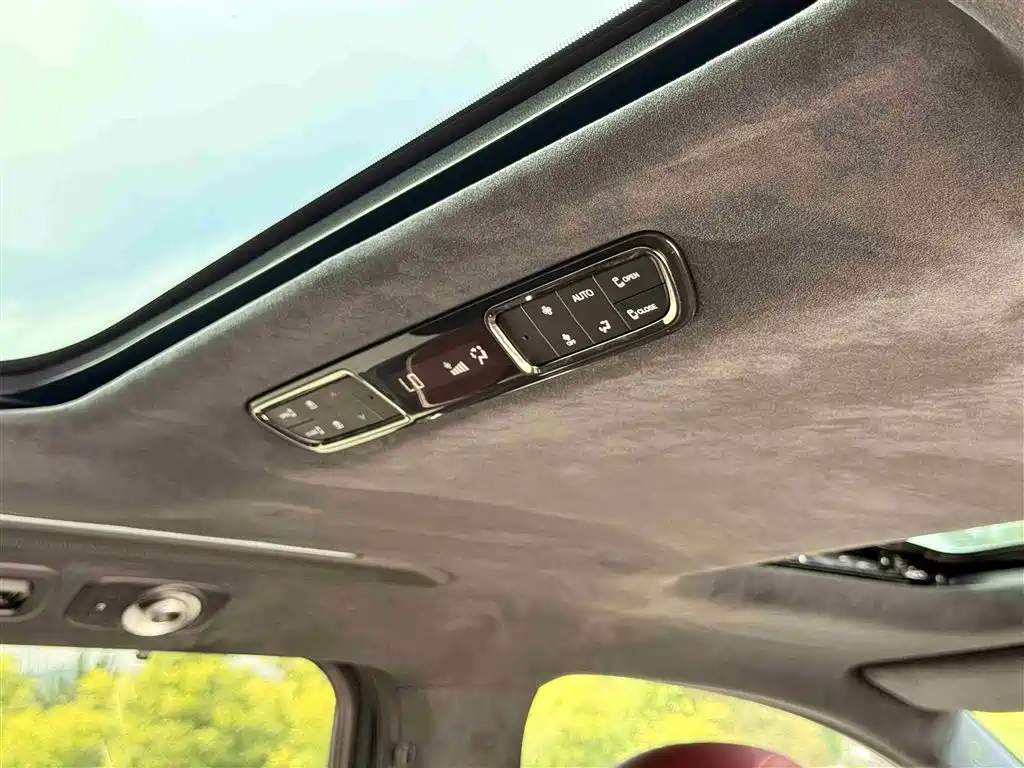 GAC Motor Trumpchi M8 2025 — фото 19