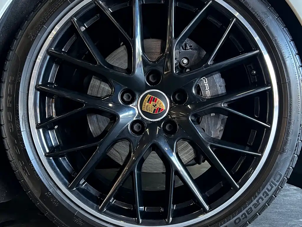 Porsche Panamera 2021