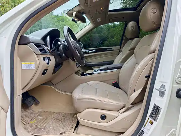 Mercedes-Benz M-Class 2014