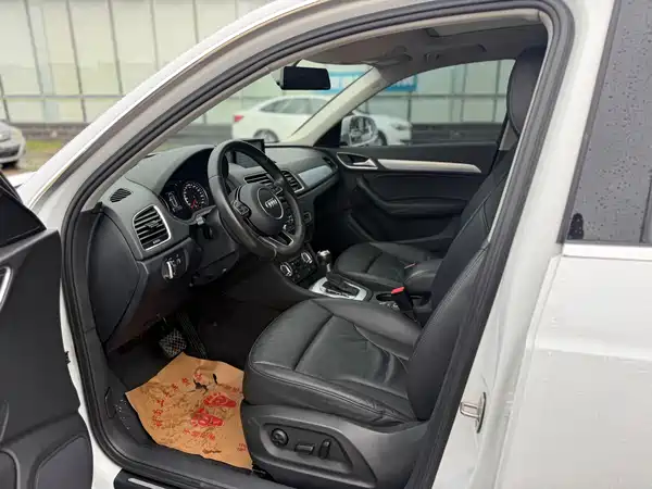 Audi Q3 2016