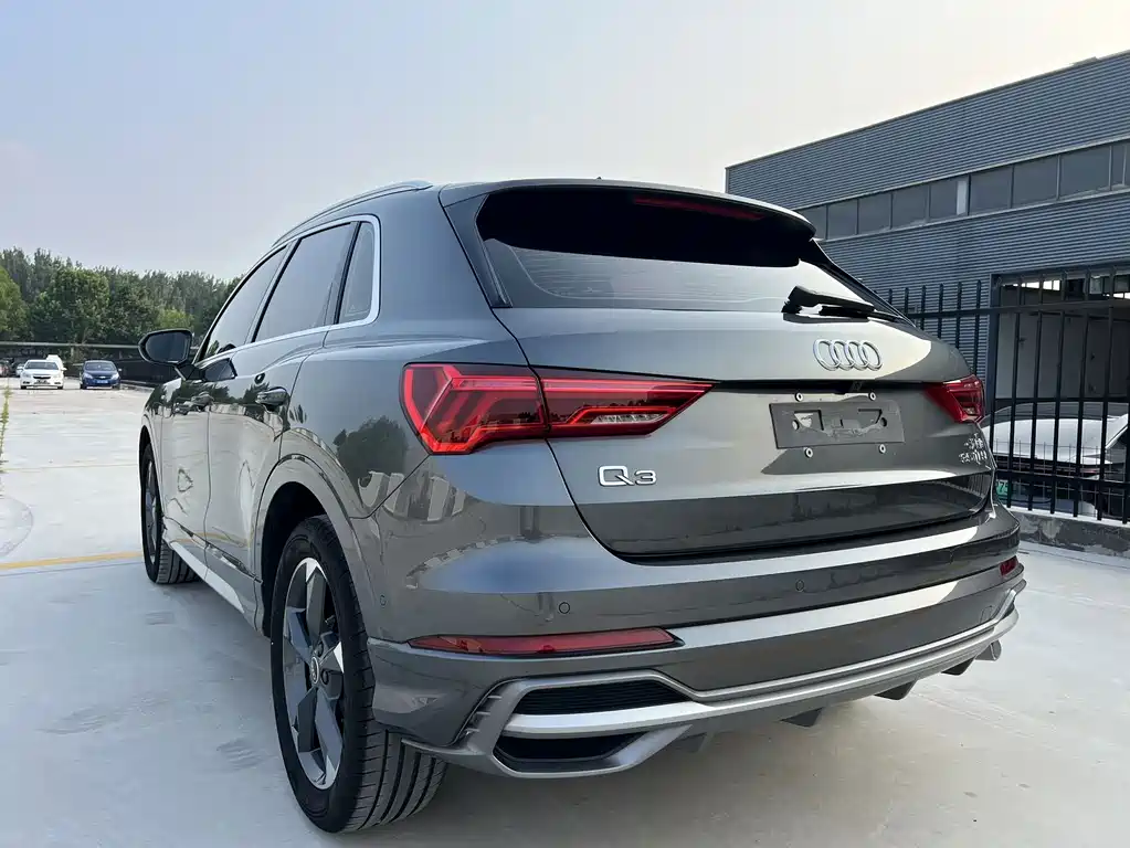 Audi Q3 2023