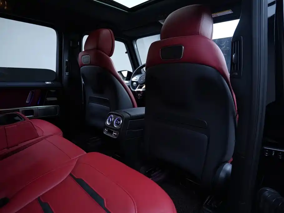 Mercedes-Benz G-Class AMG 2024 — фото 17