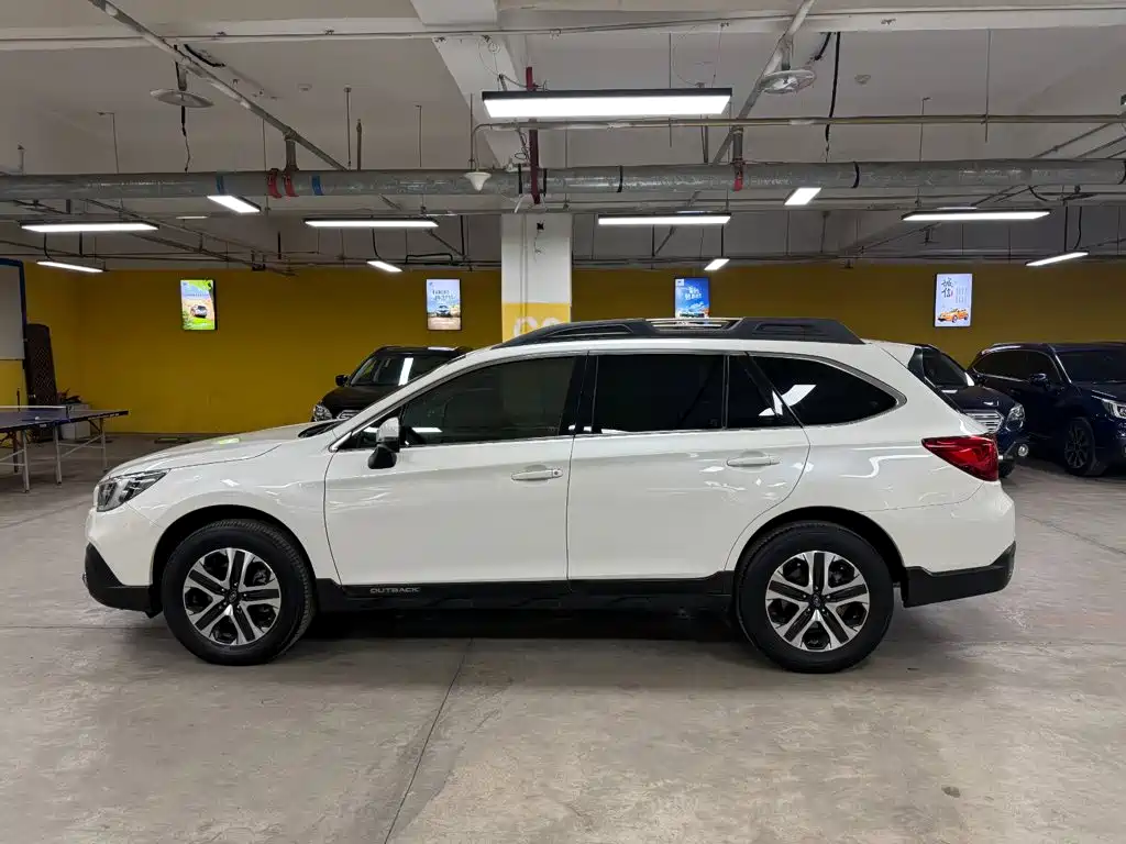 Subaru Outback 2021 — фото 4
