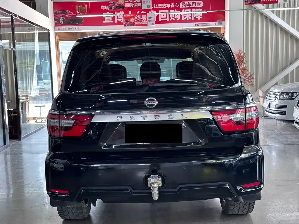 Nissan Patrol 2020 — фото 10