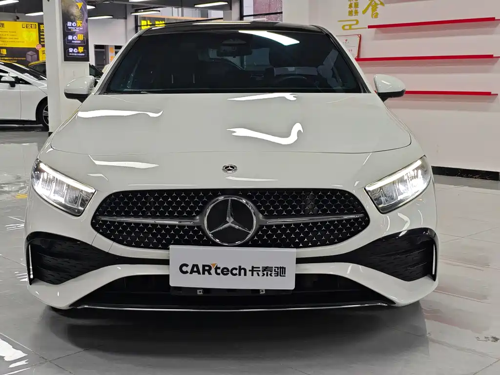 Mercedes-Benz A-Class 2023 — фото 2