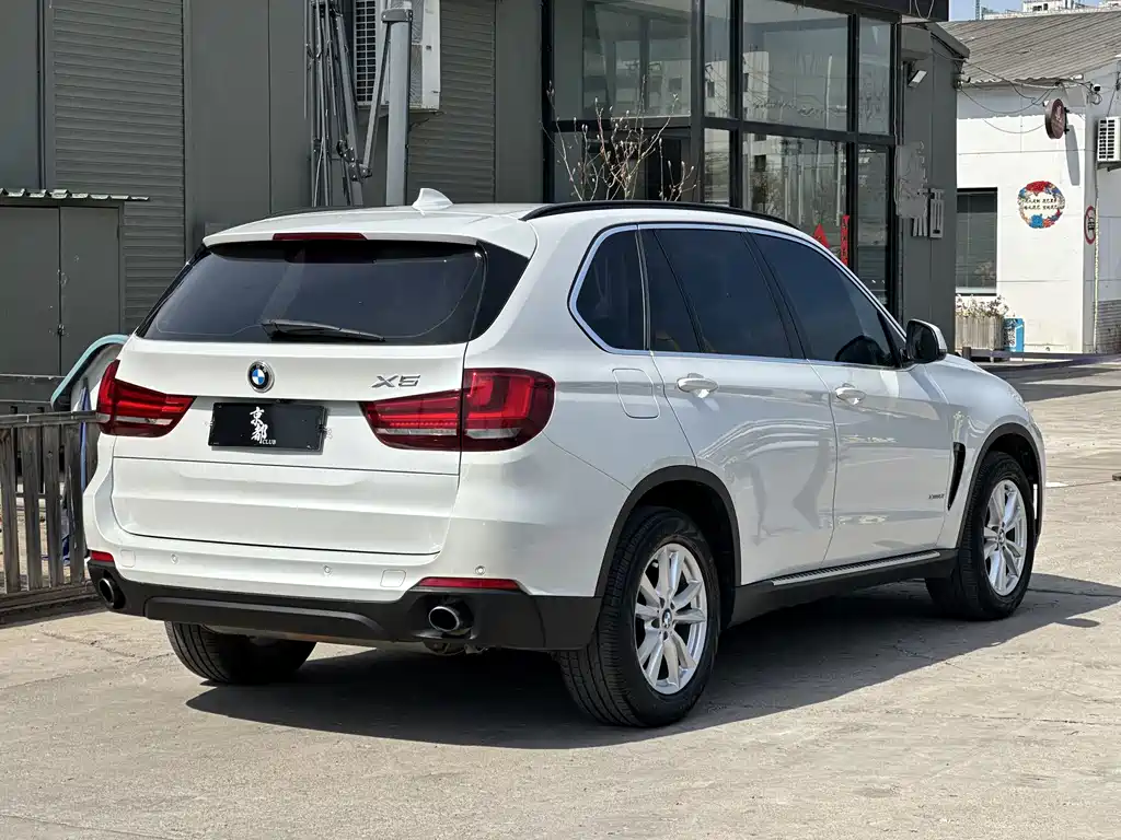 BMW X5 2015 — фото 4