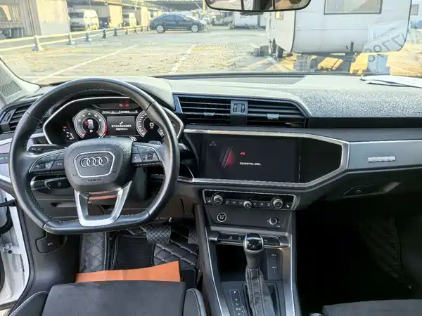 Audi Q3 2022