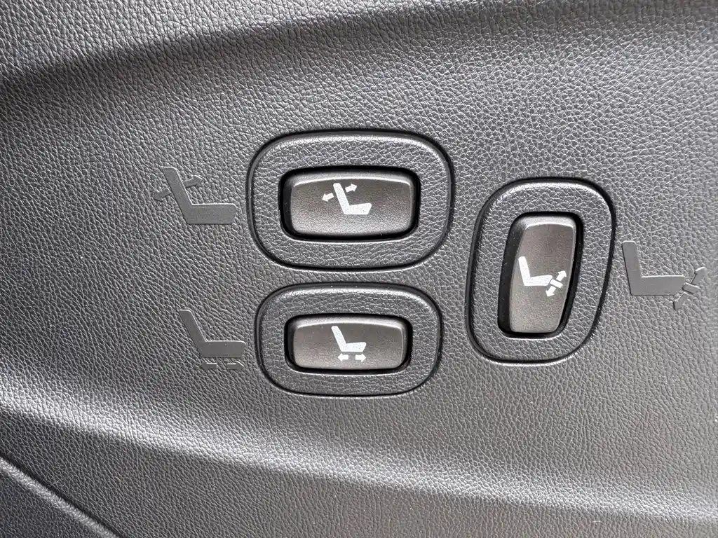 Dongfeng Fengxing CM7 2017 — фото 15