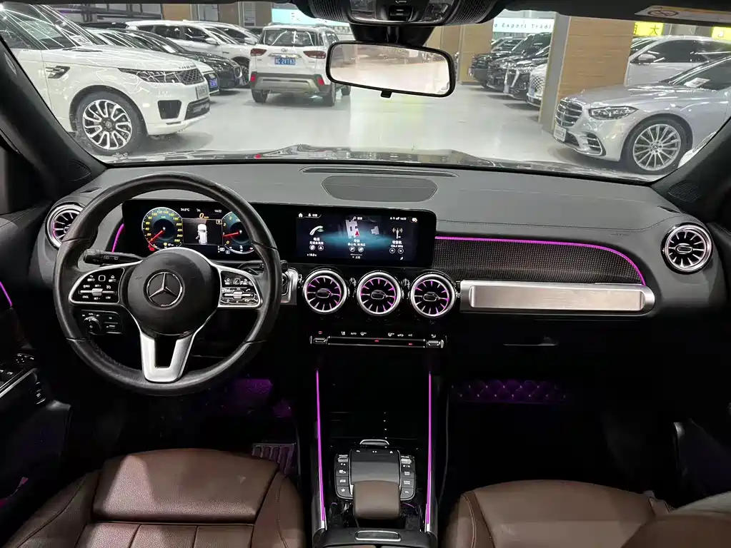 Mercedes-Benz GLB 2022 — фото 11