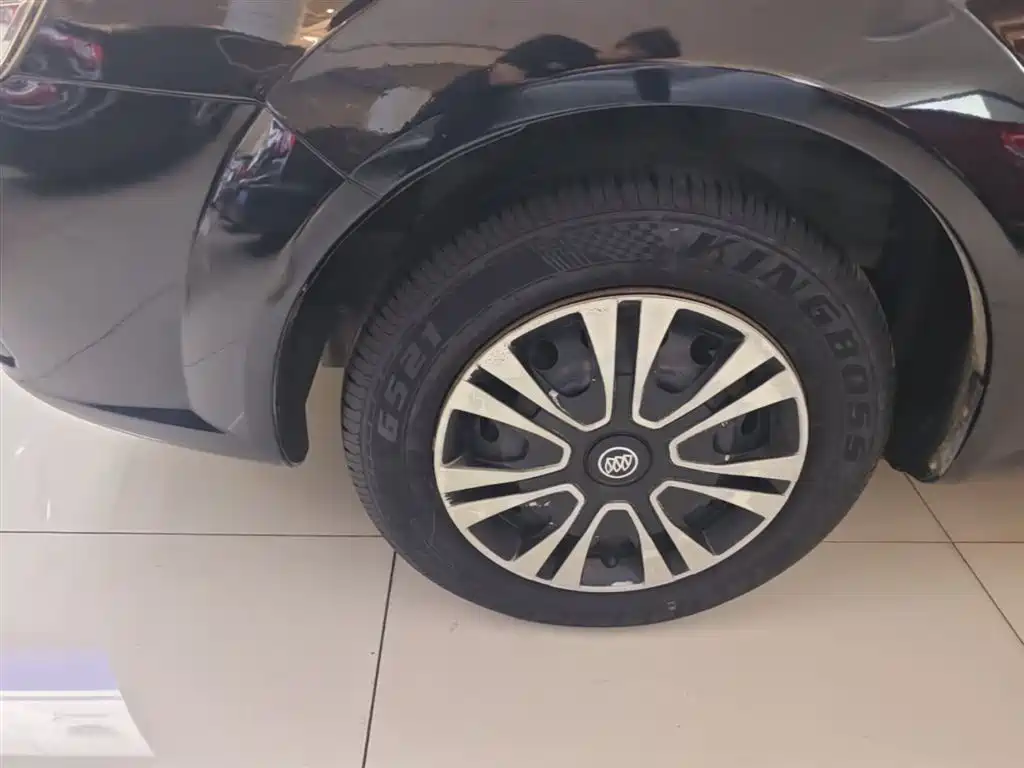 Buick Excelle 2015 — фото 23