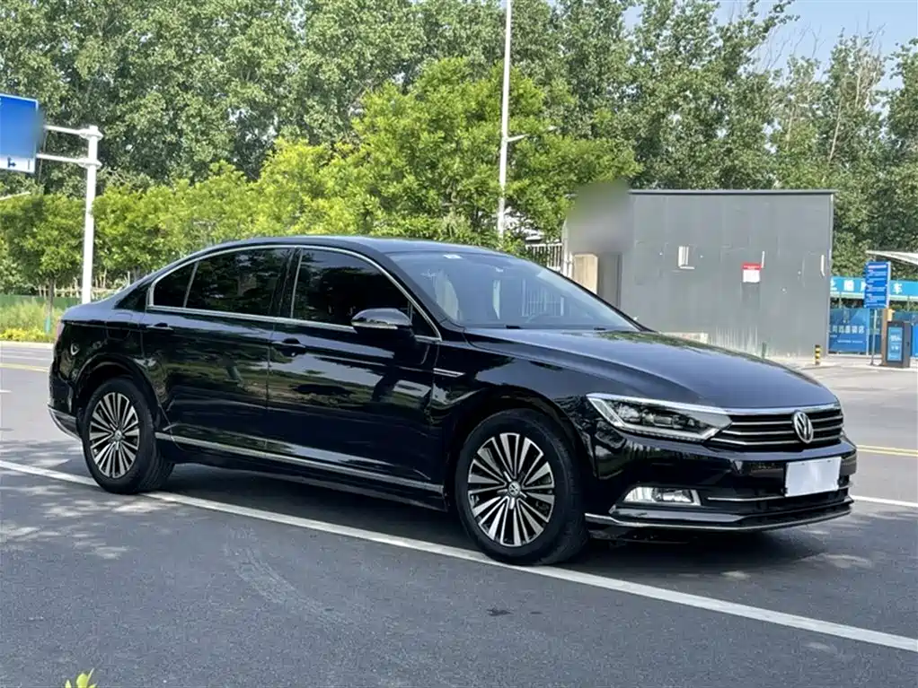 Volkswagen Magotan 2019 — фото 10