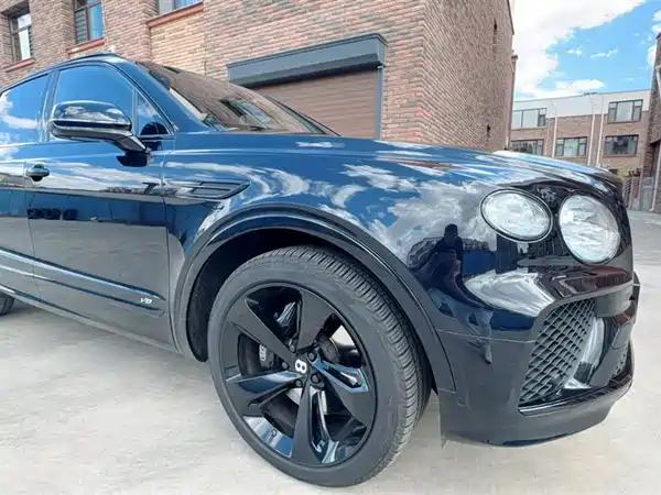 Bentley Bentayga 2021