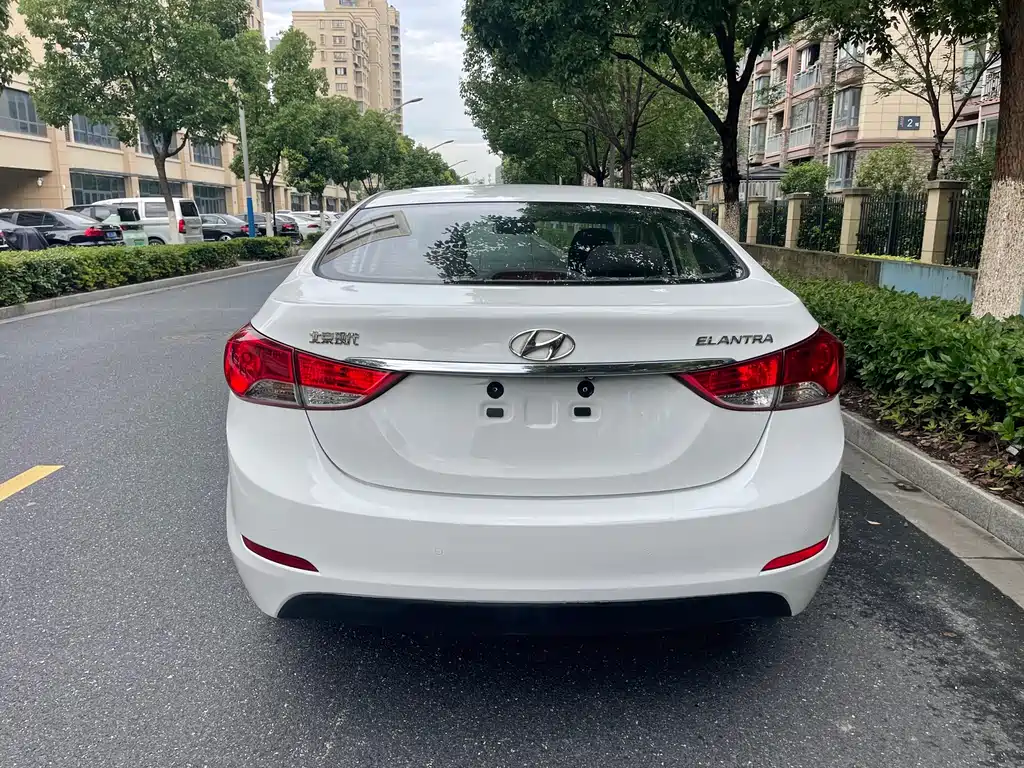 Hyundai Elantra Langdong 2014
