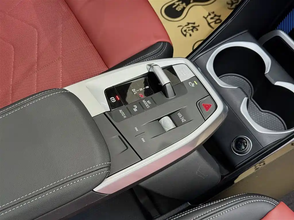 BMW X1 2024 — фото 13