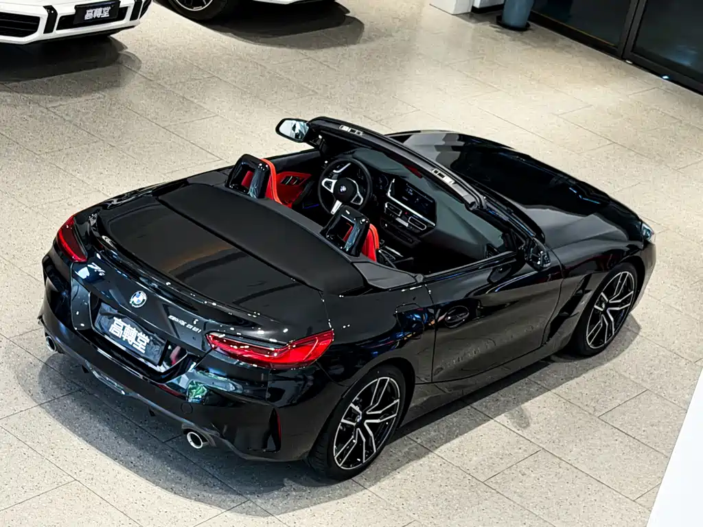 BMW Z4 2026 — фото 17