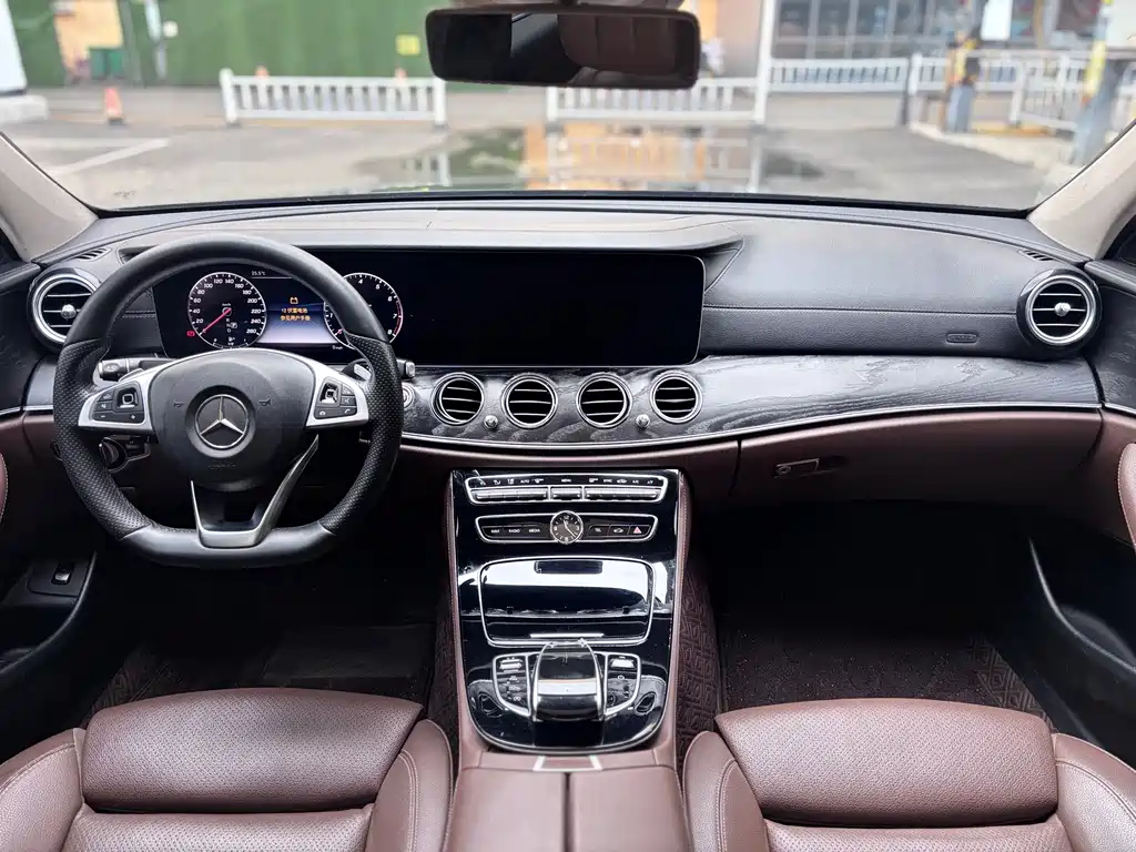 Mercedes-Benz E-Class 2017 — фото 6