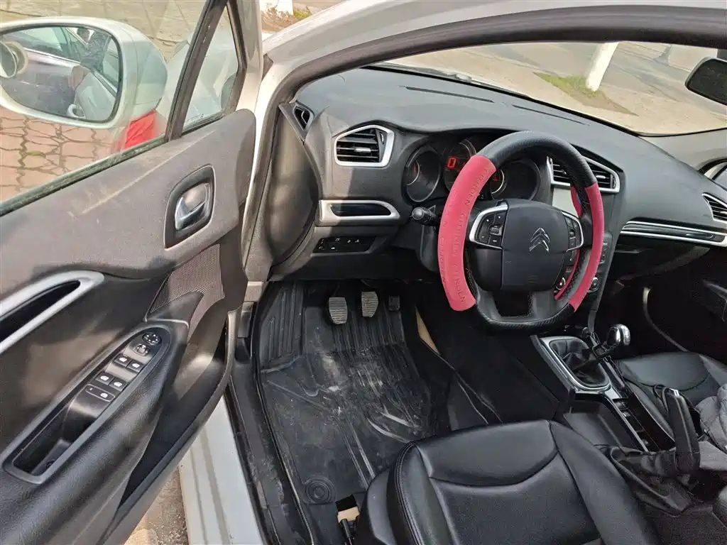 Citroen C4L 2015 — фото 16