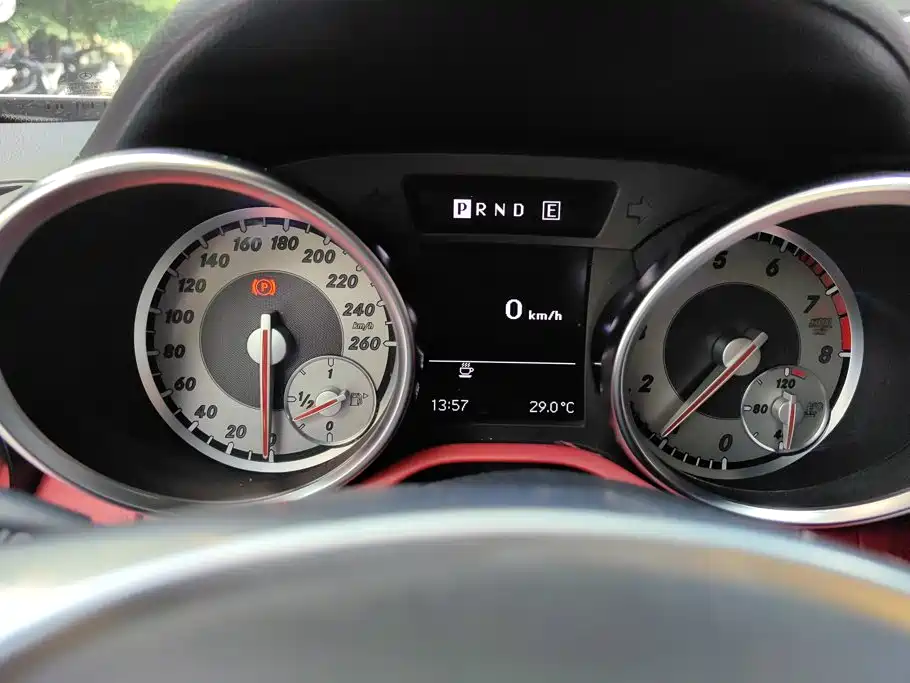 Mercedes-Benz SLK-Class 2012 — фото 14
