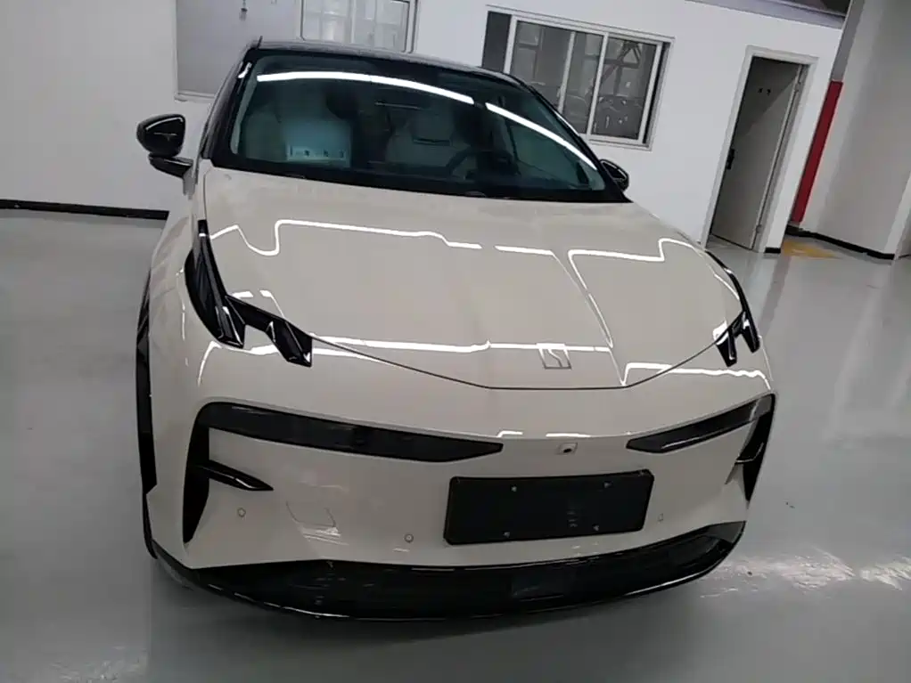 Zeekr X 2024