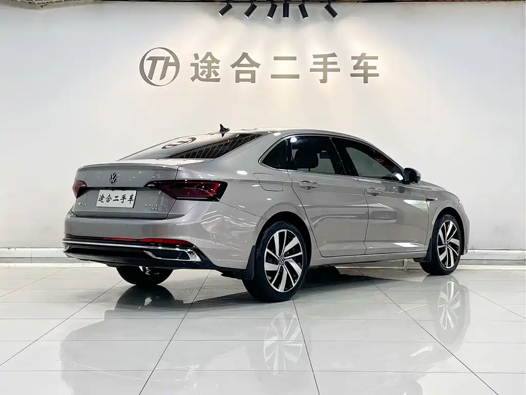 Volkswagen Sagitar 2023