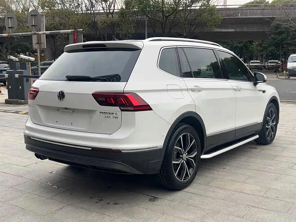 Volkswagen Tiguan L 2019 — фото 5