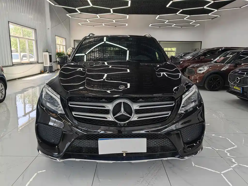 Mercedes-Benz GLE 2018 — фото 3