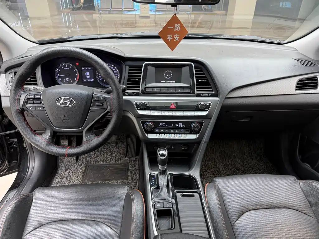 Hyundai Sonata 2017 — фото 9