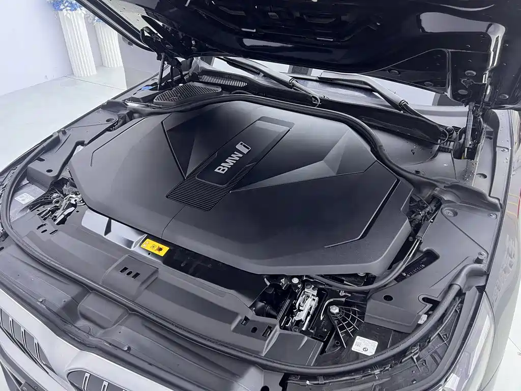 BMW i5 2024 — фото 12