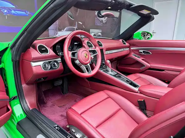 Porsche 718 2022