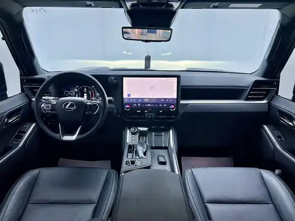 Lexus GX 2025