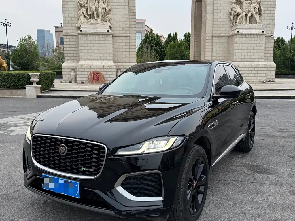 Jaguar F-PACE 2021 — фото 2