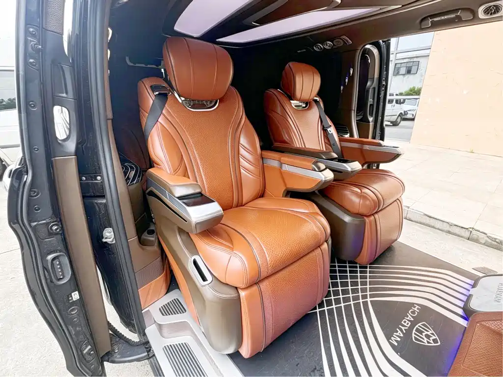 Mercedes-Benz Vito 2023 — фото 6